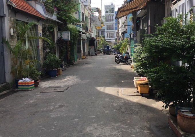 Nhà hẻm 5m đường Hoa Bằng, Q. Tân Phú, đúc 4 tấm, ngay trường học Tân Bình