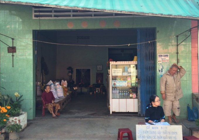 Bán nhà mặt tiền 5,5m đường Quang Trung khu buôn bán sầm uất Bồng Sơn, Hoài Nhơn, Bình Định