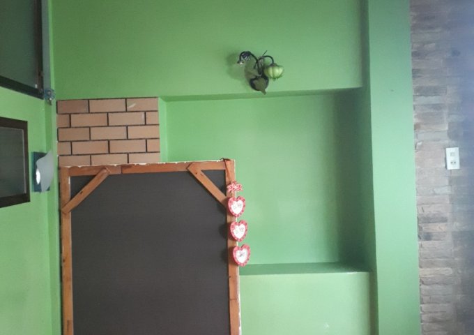 Nhà 3 tầng mặt tiền Đinh Tiên Hoàng-gần ngã 4 Mai Thúc Loan, thuận lợi kinh doanh.