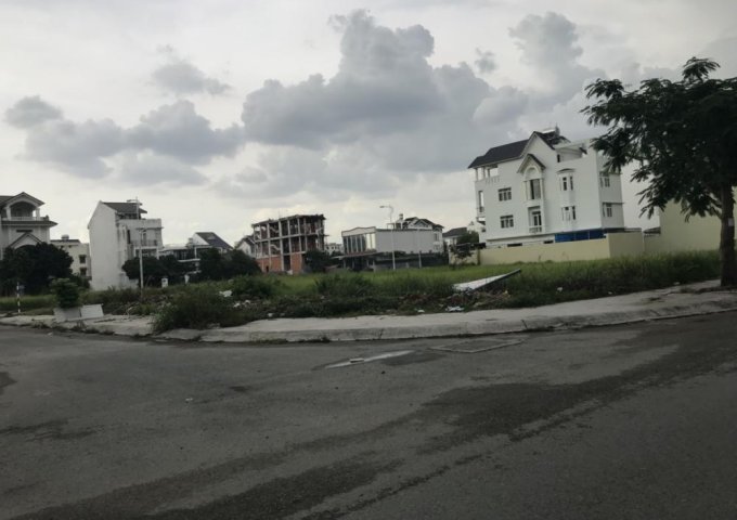 Bán đất mặt tiền đường 56, KDC Đông Thủ Thiêm, Quận 2, 230m2, 75tr/m2. LH 0903824249