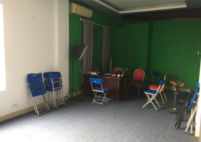 Cần cho thuê gấp văn phòng đẹp chính chủ tại 14 Đặng Thùy Trâm, Cầu Giấy, Hà Nội 