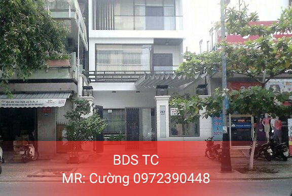 Cho thuê nhà mặt phố rộng đẹp Dt:220m2x2t Mt:6m tại đường Nguyễn Khánh Toàn, Cầu Giấy, Hà Nội