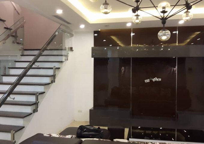 Biệt thự Villa mặt Hồ Tây, khu 1.3 ha, Quảng An - Tây Hồ, Làm việc chính chủ