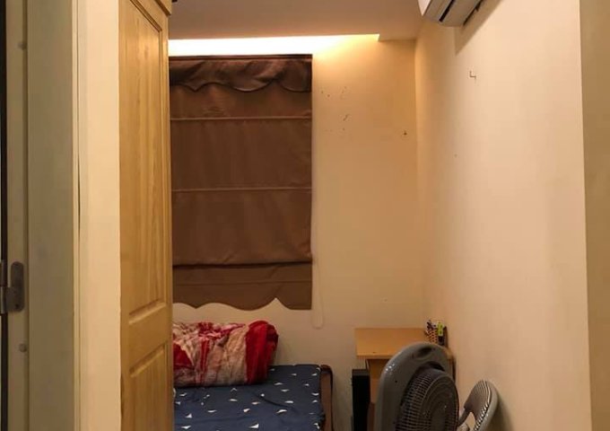Gia đình chuyển công tác cần bán căn hộ 2 ngủ full nội thất tại HH4 Linh Đàm
