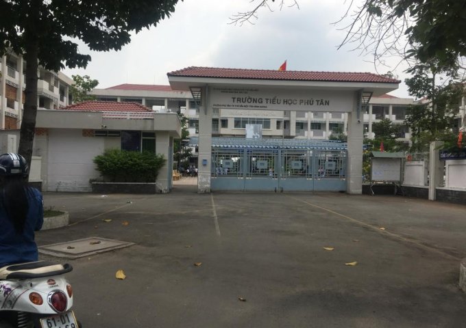 Bán Đất gần trường tiểu học Phú Tân, Thủ Dầu Một