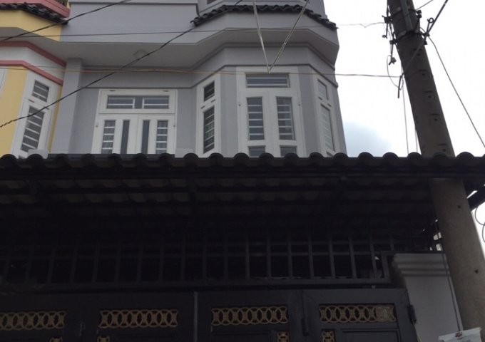 Bán nhà mới nội thất cao cấp 2 lầu gần chợ Thạnh Lộc 28 Q12