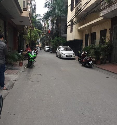 Nhà mặt ngõ phố Trần Quang Diệu, Đống Đa ô tô đỗ cửa thoải mái - làm VP, KD online
