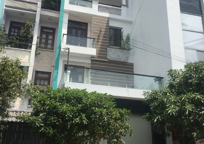 Bán nhà mặt tiền đường 79, phường Tân Quy Q7, DT 5x20m, giá 15.8 tỷ