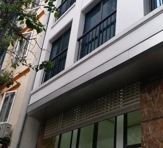 Bán nhà 7 tầng thang máy đẹp sang chảnh cách ô tô tránh 10m phố Đặng Văn Ngữ giá 7 tỷ. LH 0912442669