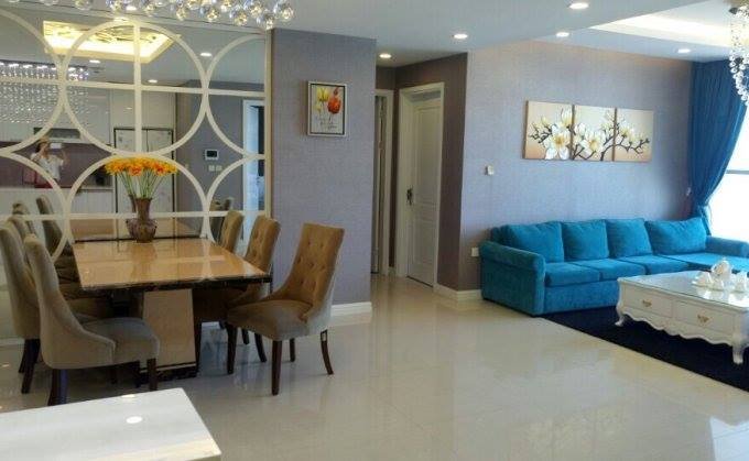 Chính chủ cho thuê chung cư 15 - 17 Ngọc Khánh, 150m2, 3PN, đủ đồ đẹp, view hồ, vào luôn