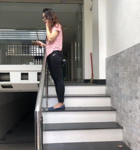 Sang mb trệt 61 Nguyễn Bá Huân,