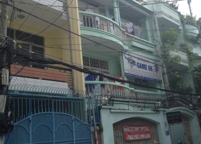 Cần cho thuê nhà nguyên căn tại 286 Lê Hồng Phong, quận 10.