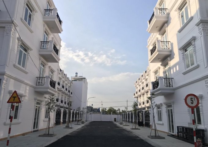 Bán nhà phố đường Tô Ngọc Vân 1 trệt 3 lầu, 4 PN 5 WC  giá đầu tư F1