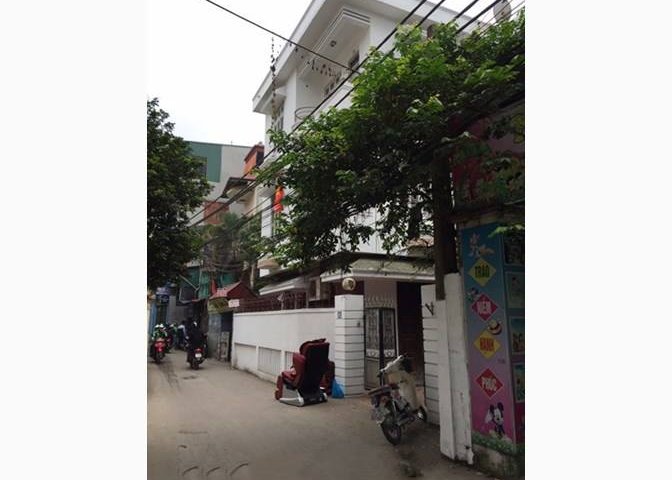 Cho thuê nhà đẹp–150m*3 tầng -mặt ngõ ô tô phố Định Công, hoàng mai 
