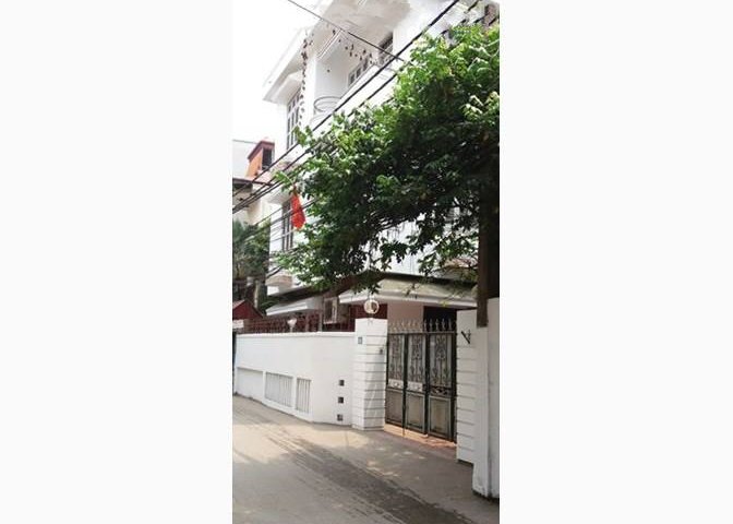 Cho thuê nhà đẹp–150m*3 tầng -mặt ngõ ô tô phố Định Công, hoàng mai 