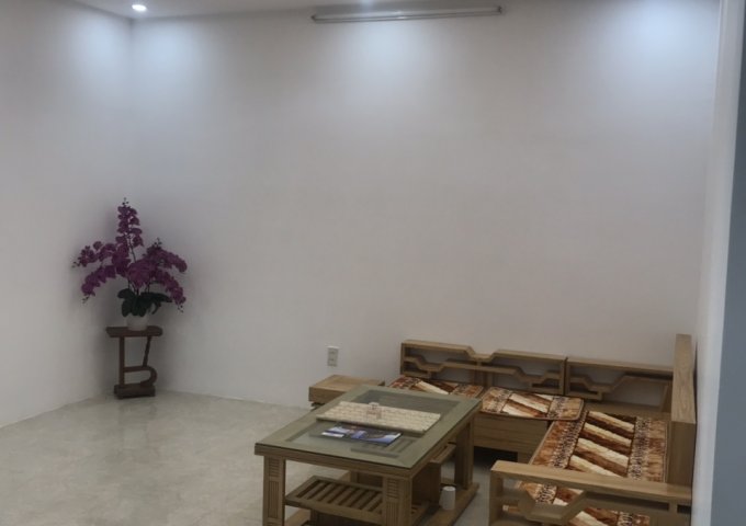 Cho thuê căn hộ Mường Thanh cầu Trần Phú, giá 11 tr/th, đầy đủ nội thất