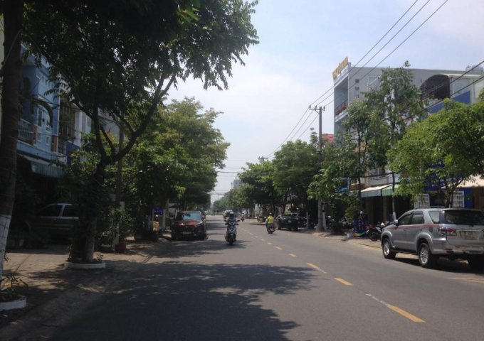 Bán căn hộ cho thuê 18 phòng đường 10m5 Nguyễn Hữu Dật, trung tâm Q.Hải Châu