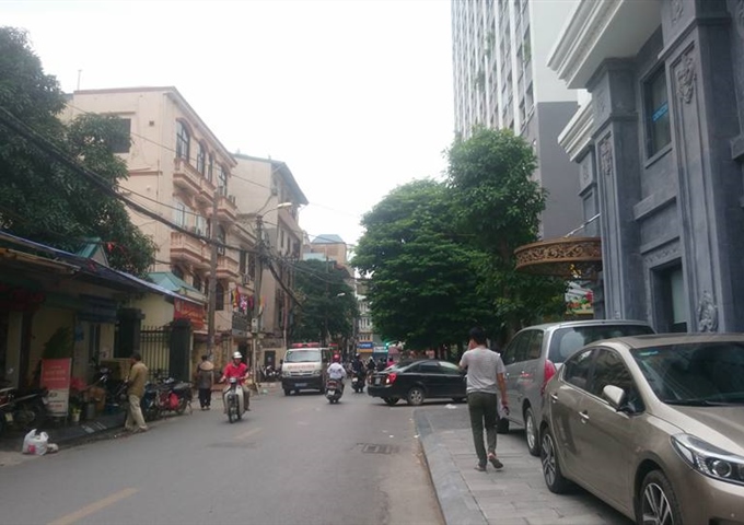 Bán đất phố Nguyễn Lân, Thanh Xuân 36m mặt tiền 3.5m sổ phân lô, ô tô đỗ. Giá 2.6 tỷ.
