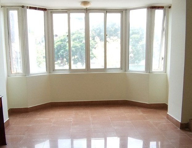 Chính Chủ Cần Cho Thuê Mặt Bằng 1 Trệt 5 Lầu Mặt Tiền Đường Lớn Tại Phường 10 Quận 5. LH: 0938041341-0933535777