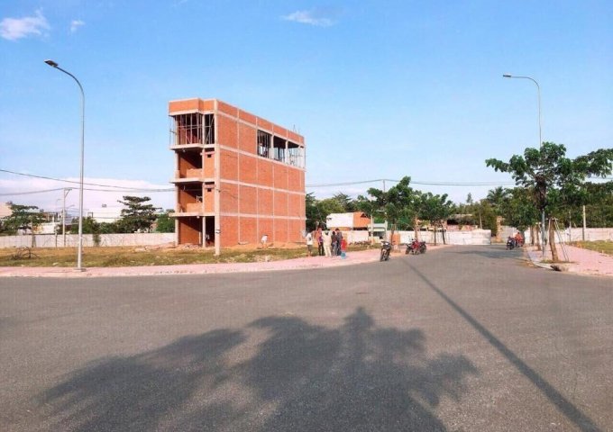 Bán đất thổ cư đường Trường Lưu cách chợ Long Trường 150m Quận 9, thanh toán dài hạn