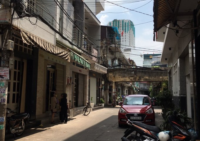 Bán nhà 2 mặt tiền, 4x15m, hẻm 144 Phạm Văn Chí, Q. 6