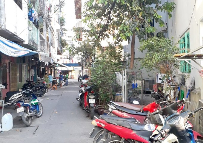 Bán nhà 2 lầu hẻm xe hơi 860 đường Hưng Phú Phường 10 Quận 8