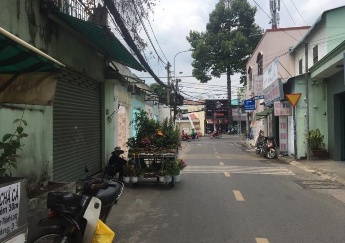 Cho thuê mặt bằng góc 2MT số 111 Lê Văn Việt, Phường Hiệp Phú, Quận 9