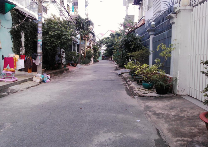 Cần bán lô đất đường ô tô ra vào thoải mái đường Lê Cơ -p. An LAc- Bình Tân, giá 940 triệu