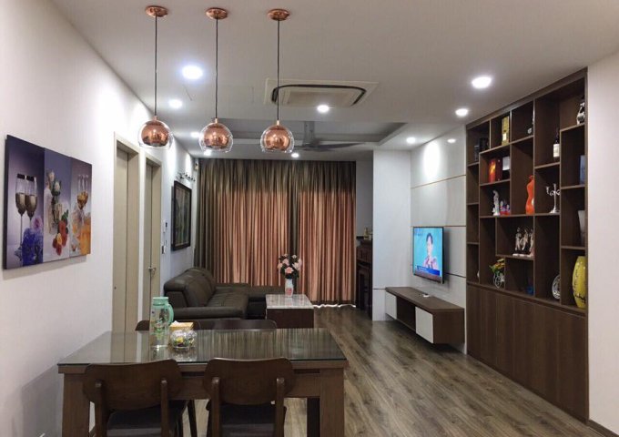 Cho thuê căn hộ chung cư Eurowindow Trần Duy Hưng 17.12 tr/th đẹp nhất tòa, 0965820086