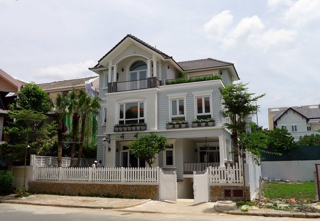 Bán nhà khu dân cư Nam Long-Trí Kiệt, Đỗ Xuân Hợp, Quận 9, DT đất 240m2, sân vườn, 11.5 tỷ