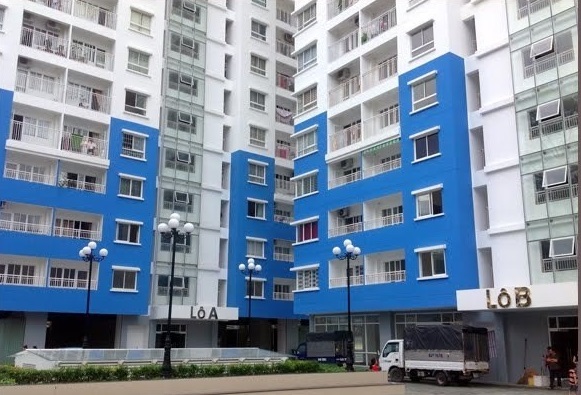 Cho thuê căn hộ 155 Nguyễn Chí Thanh, Quận 5, lầu cao, view đẹp, diện tích nhà 68m2, 2PN, nhà thoáng mát, có trang bị nội thất giá 10.5tr/tháng