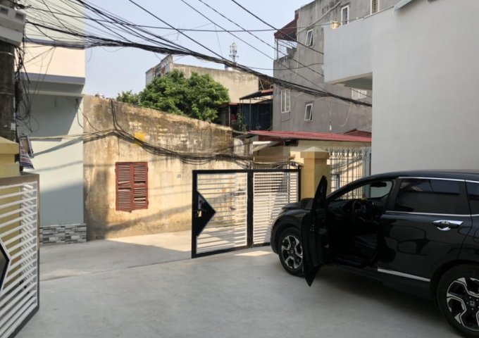 Bán nhà xây mới độc lập Nguyễn Văn Linh, ô tô đỗ trong nhà, TB giá 2.8