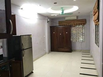 Cho thuê nhà 80m *4 tầng tại Minh Khai- cầu vĩnh tuy- Ngõ oto vào nhà.