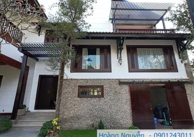 Cho thuê Villa Thảo Điền 450m2,5PN,giá 123tr/th.LH:0901243011 Hoàng Nguyễn
