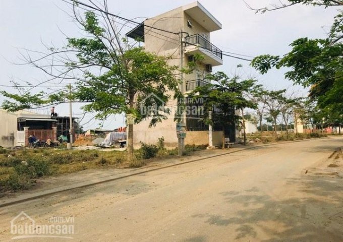 Ngân hàng siết nợ cần bán gấp lô đất MT Nguyễn Xiển, Q9. Giá bán trong tuần 2.58 tỷ. DT 57m2.  LH 0931778087