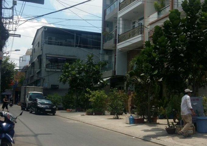 Bán gấp nhà hẻm 6m, 1 sẹc đường Lê Ngã, Q.Tân Phú