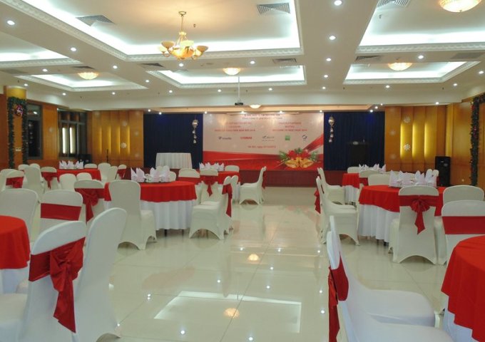 Cho thuê văn phòng Vinafor Building 127 Lò Đúc 1200m2 cắt chia 80-200- 600m2...