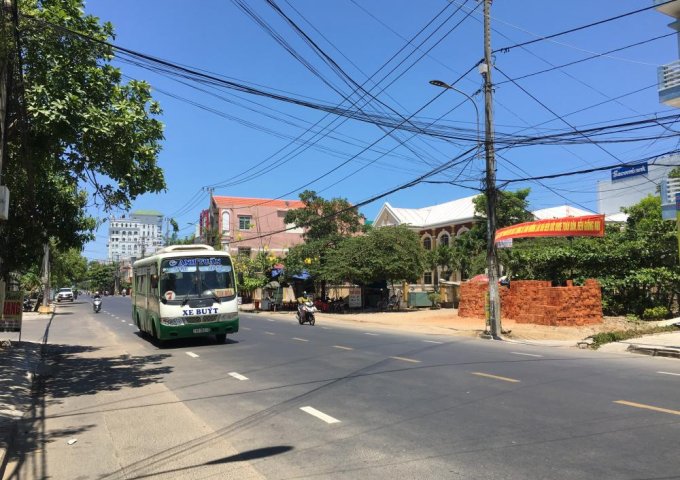 Cho thuê nhà mặt phố tại Đường Nguyễn Huệ, Tuy Hòa,  Phú Yên diện tích 100m2  giá 25 Triệu/tháng