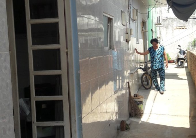 Chính chủ bán nhà số 13/7 đường Ao Đôi quận Bình Tân. Liên hệ: 0937770285