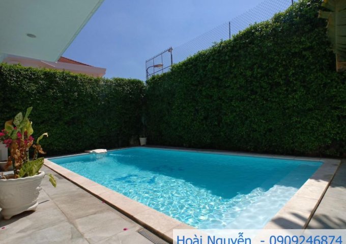Cho thuê villa compound Thảo Điền 500m2 1 trệt 2 lầu có hồ bơi giá 5000$