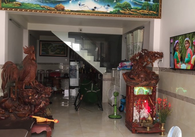 Bán nhà mặt tiền 1 lầu 3,8x19m đường Nguyễn Duy Cung, Gò vấp