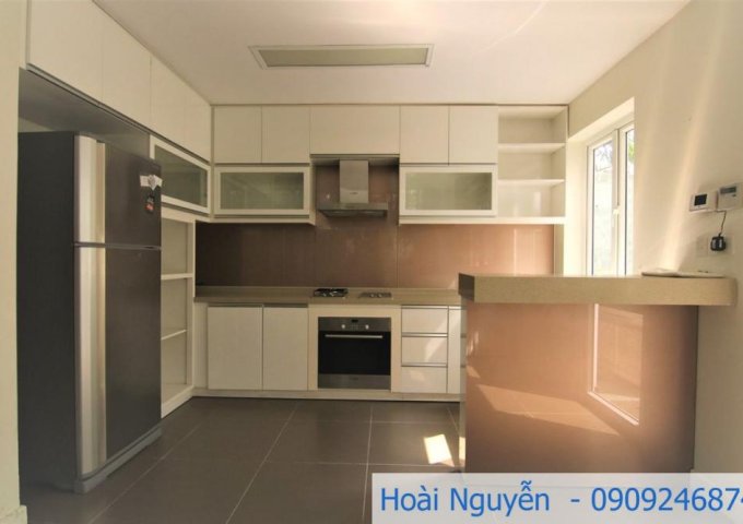 Cho thuê villa compound Thảo Điền 1 trệt 2 lầu 4PN đủ nội thất giá 3000$