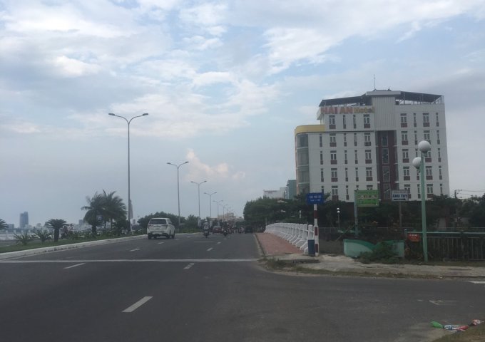 Lô đất trống 122m2, Nguyễn Tất Thành. Giá 9 tỷ 5