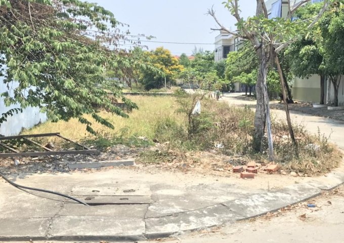 Cần tiền bán nhanh lô góc đường bê tông 8m thôn La Bông , Hòa Tiến, Đà Nẵng gần trường Nguyễn Phú Hường