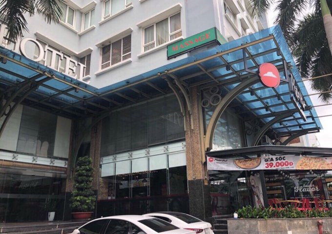 Khách sạn Liberty 542-544 Nguyễn Thị Thập và Huỳnh Tấn Phát, Quận 7 - 380 tỷ 