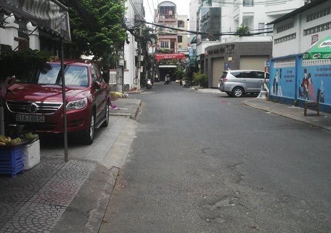 Bán gấp nhà Mặt Tiền đường C12 Q.Tân Bình, 4,5x20m vị trí siêu đắc địa giá rẻ 11,4 tỷ 