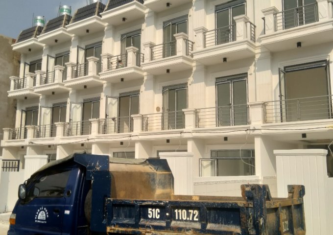 Nhà Q12 chính chủ 108 m², Hẻm xe tải Hà Huy Giáp, Cách ngã tư ga – QL1A 300m, xin liên hệ 0987234379