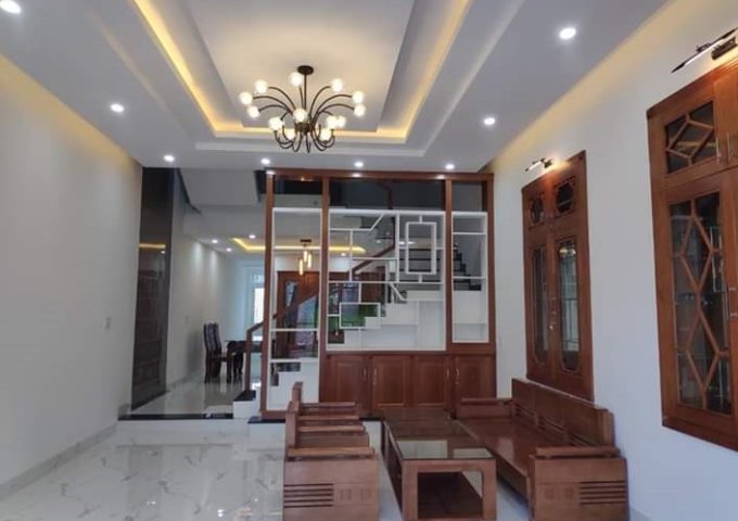 Bán nhà đẹp, mới 100% Phú Xuân 2, gần Phùng Hưng, DT 100m2, 3 tầng, để lại nội thất, giá chỉ 5.85 tỷ