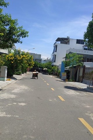Cho thuê nhà mặt tiền đường A5 VCN Phước Hải Diện tích: 75m2