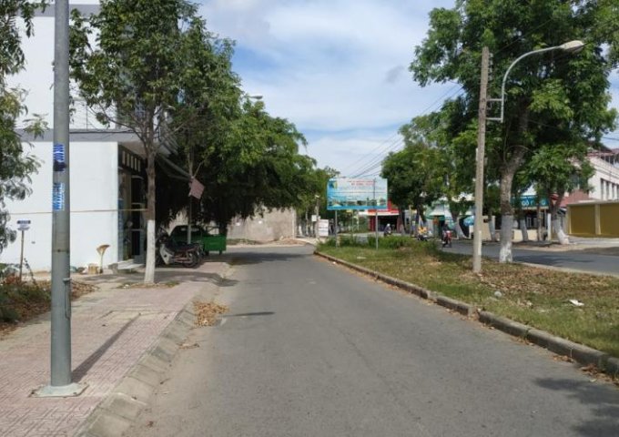 Nền đất trên đường số 02 KDC Trương Định ngay trung tâm, T.X Gò Công